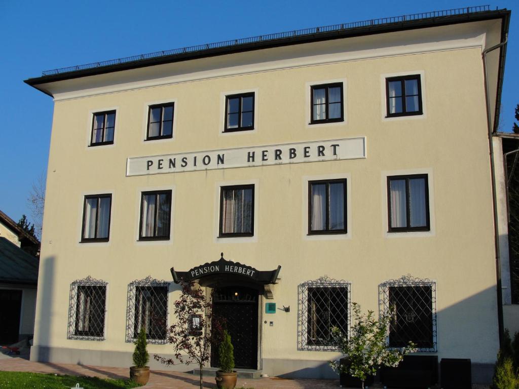 Hotel Pension Herbert - Freilassing