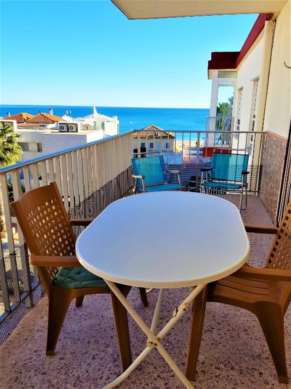 3 Bedrooms Appartement At Tavernes De La Valldigna 50 M Away From The Beach With Sea View Furnished Terrace And Wifi - Favareta