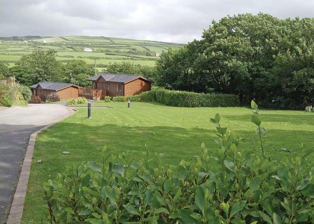 Bossiney Bay Cottages - Cornwall