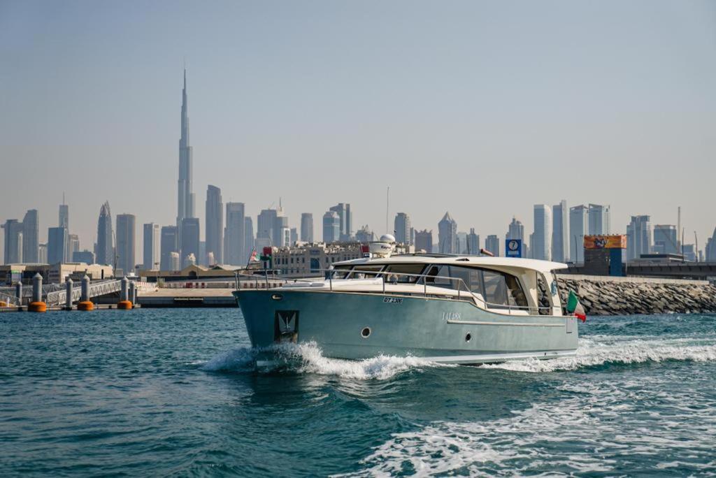 Stella Romana Yacht - Dubái