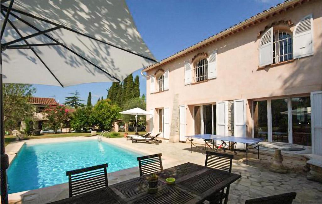 Beautiful Home In Mouans-sartoux With Outdoor Swimming Pool, Wifi And Heated Swimming Pool - Roquefort-les-Pins