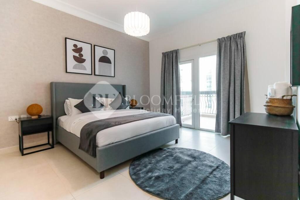Golf Course View, Stylish 2 Bedroom - Ferrari World Abu Dhabi
