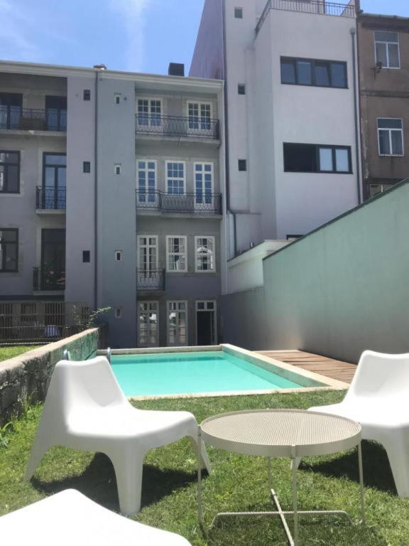 Mystay Porto Bolhão - Pool & Garden - Porto