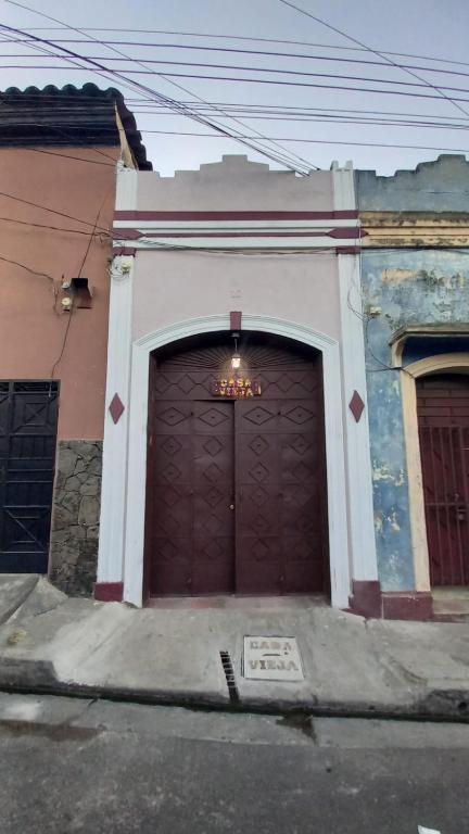 Casa Vieja Guest House - El Salvador