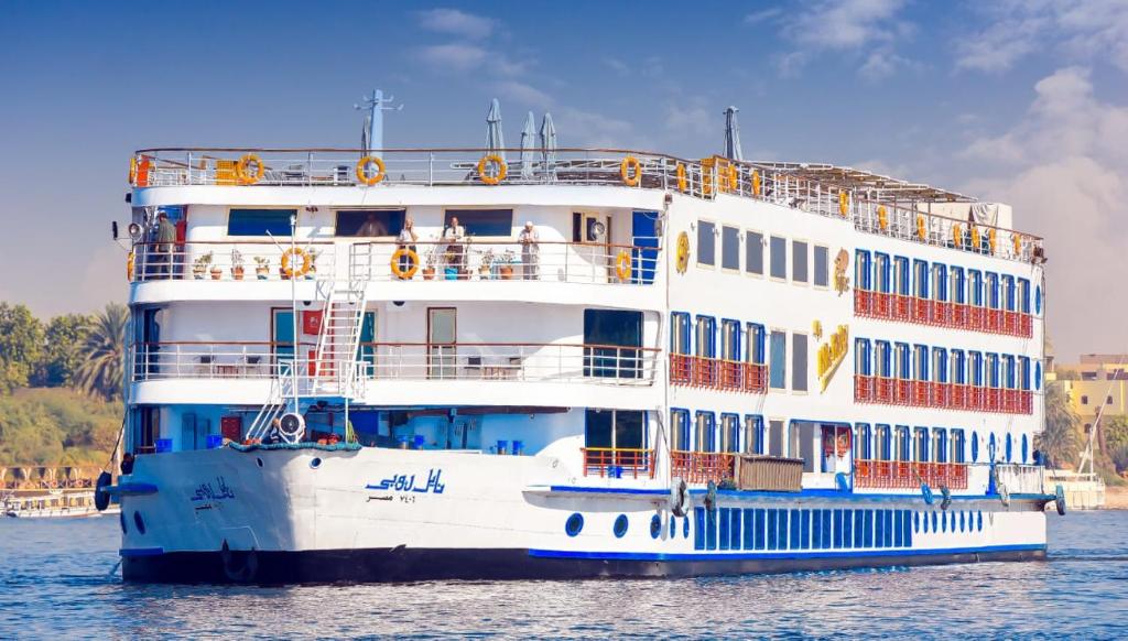 Nile Cruise 3 Nights From Aswan To Luxor Every Friday, Monday And Wednesday With Tours - Egypt