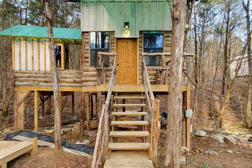 Beaver Lake, Rising Fawn airbnb, hotels and vacation rentals