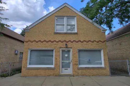 Brickyard Mall Chicago airbnb, hotels and vacation rentals