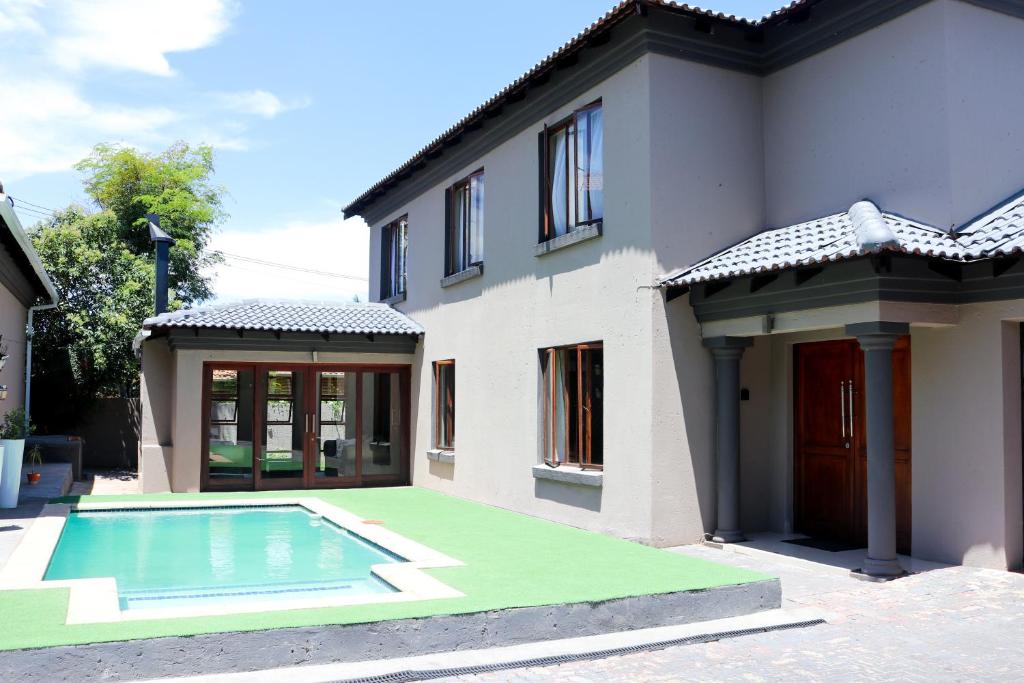 Modern Home In Pretoria - Pretorya (Güney Afrika)