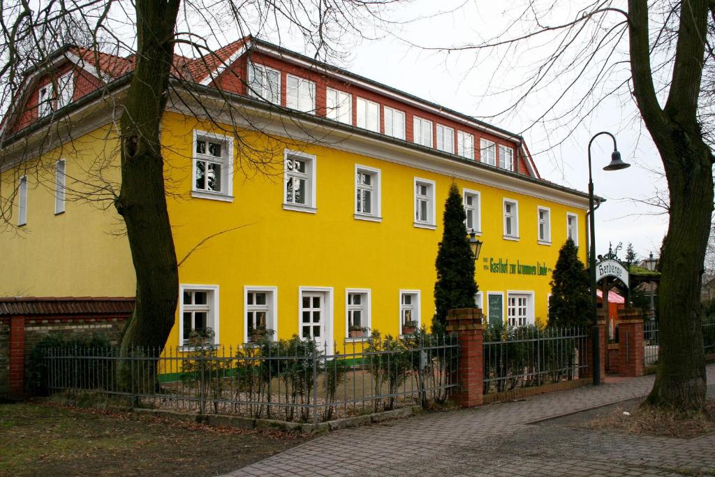 Landgasthof Zur Krummen Linde - Birkenwerder