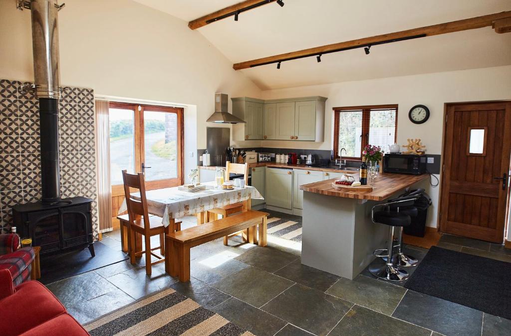 The Old Dairy - Boutique Countryside Cottage At Harrys Cottages - Monmouth