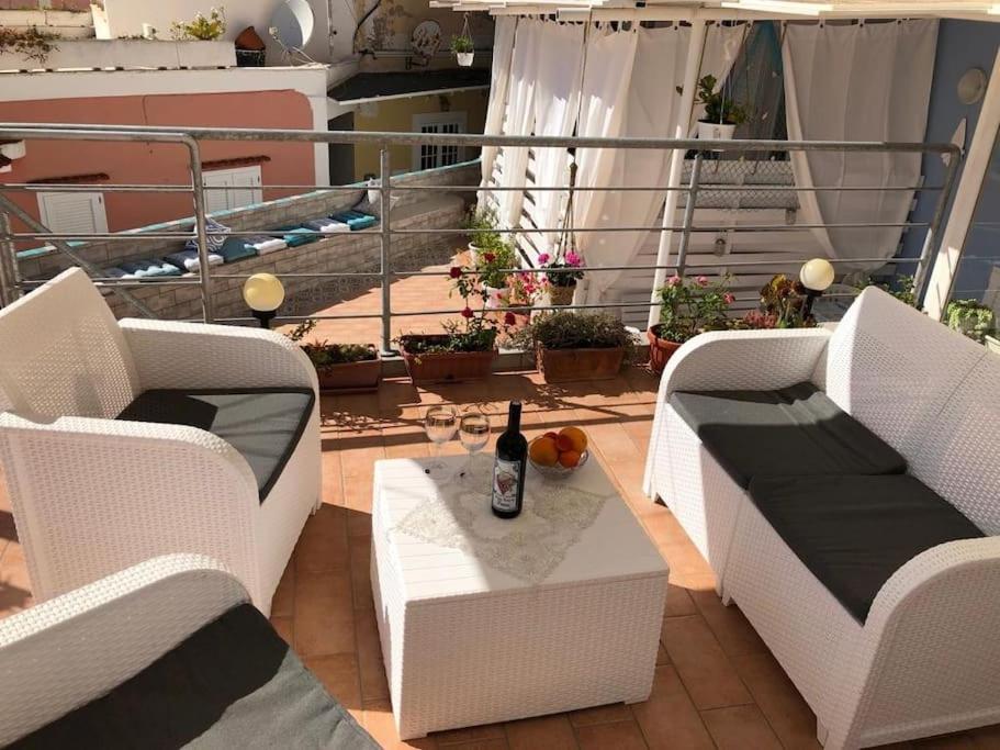 Casa Santa Maria - Luxury Apartment Mediterraneo - Ponza