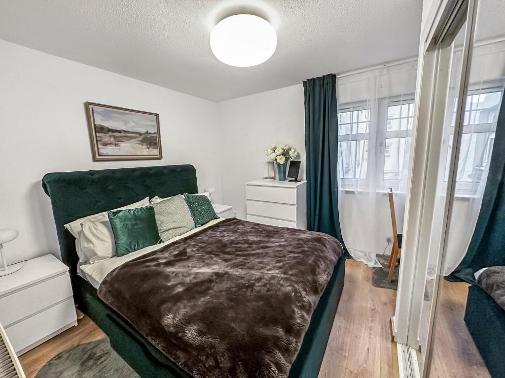 Comfortable 2 Bedroom Flat In The City Centre - Leith