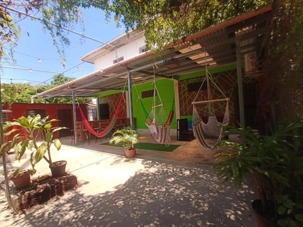 Kawoq Hostel - Belize