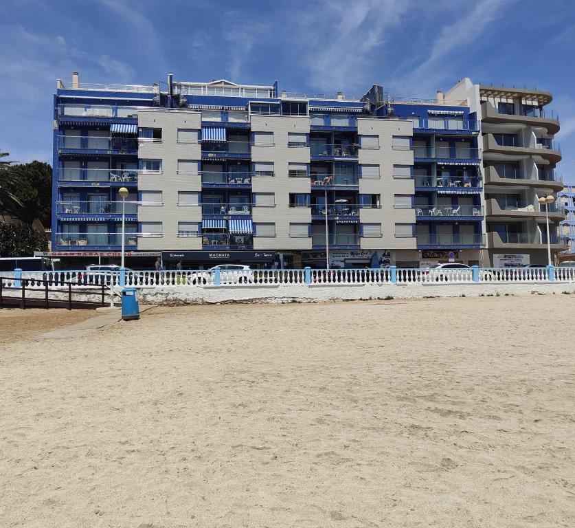 La Playa Blanca 1 Orbiplaya, Pool, Beach Front, Wifi - Torrevieja