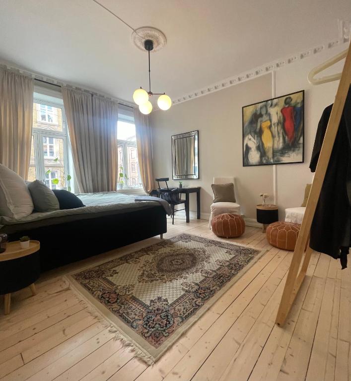 Lovely Central Apartment With Two Large Bedrooms Nearby Oslo Opera, Vis A Vis Botanical Garden - Oslo