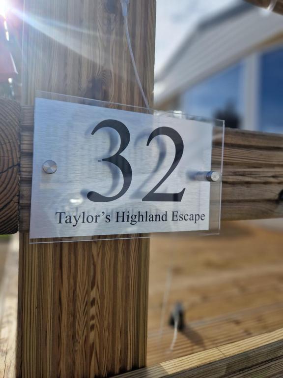 Taylor's Highland Escape, Dornoch - Dornoch