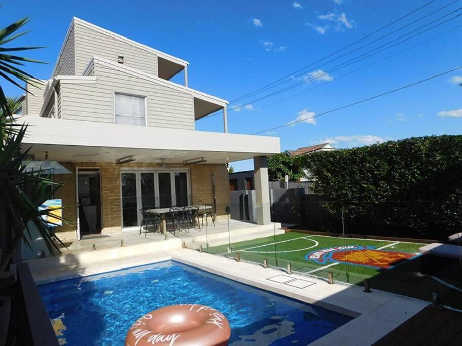 Clovelly Beach House With Pool - Bondi Beach