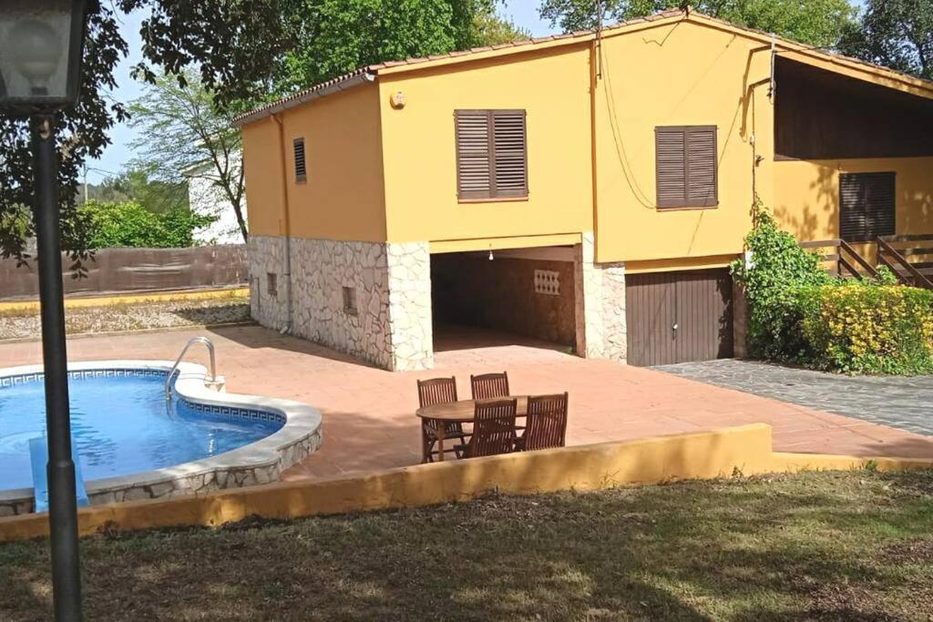 Casa Independiente , Piscina, Naturaleza Y Relax - Santa Coloma de Farners