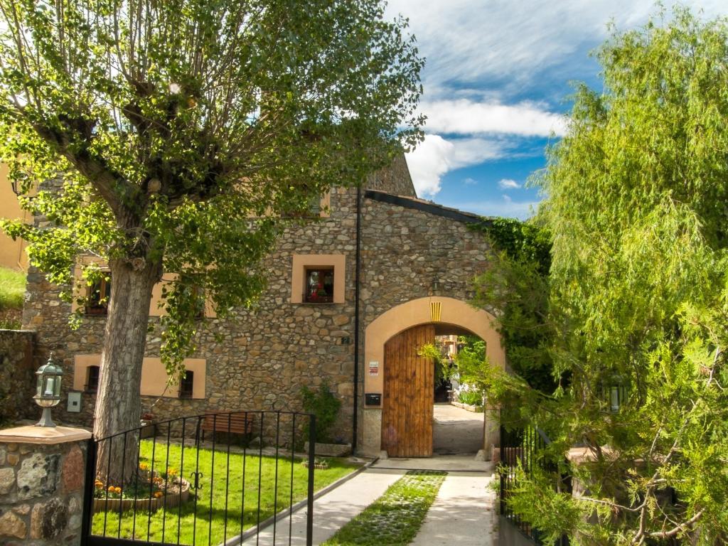 Casa De Pueblo Muy Acogedora En El Pirineo Catalán - Gósol
