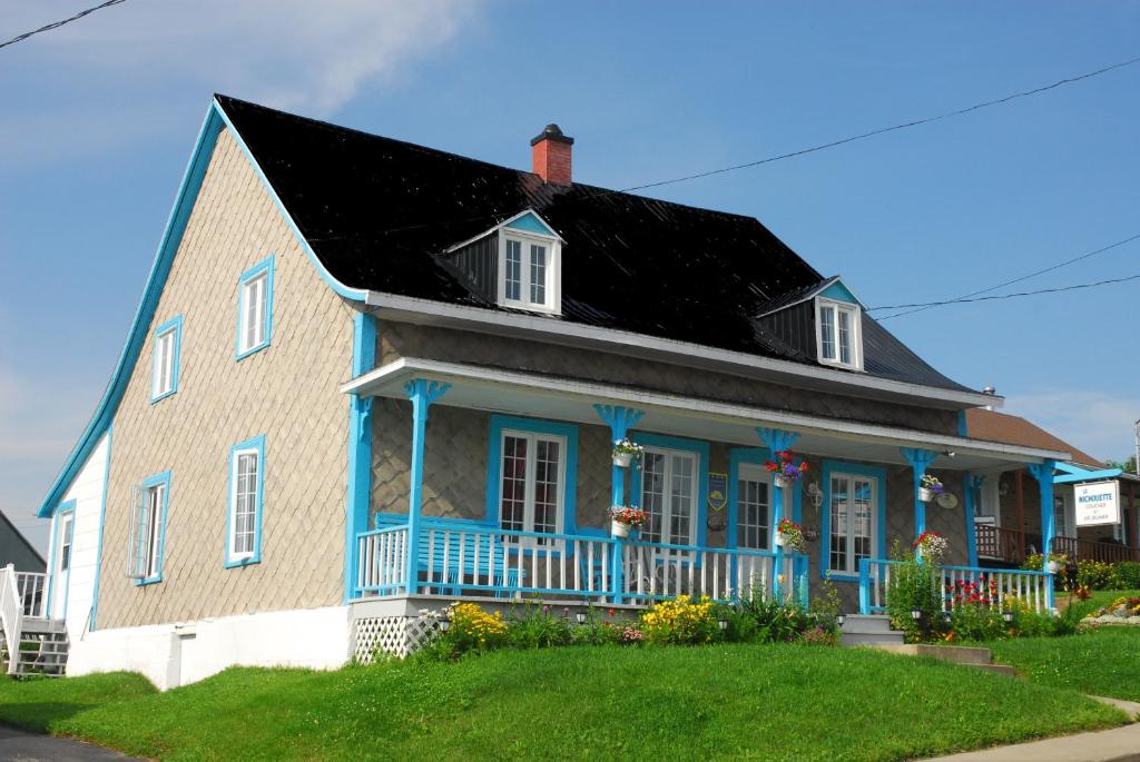 Maison De Campagne Le Nichouette - Québec