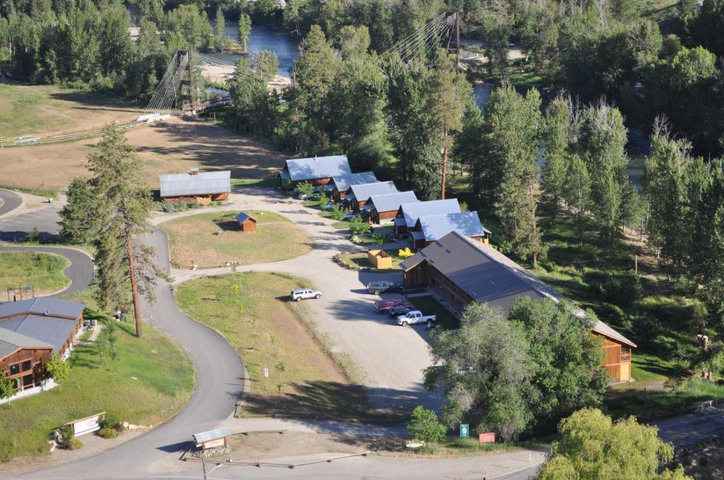 Methow River Lodge Cabins - Twisp, WA