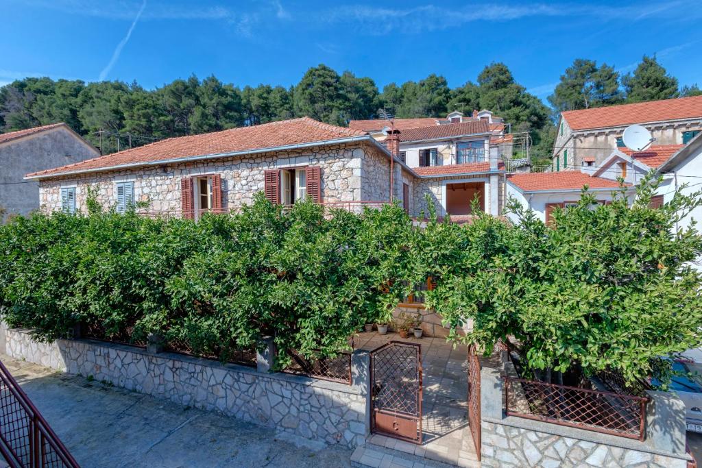 Holiday House With A Parking Space Svirce, Hvar - 17682 - Stari Grad