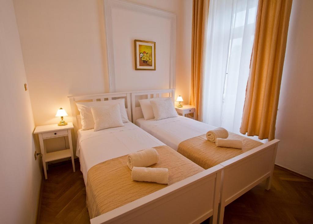 Golden Rooms Bed & Breakfast - Trieste, Italia