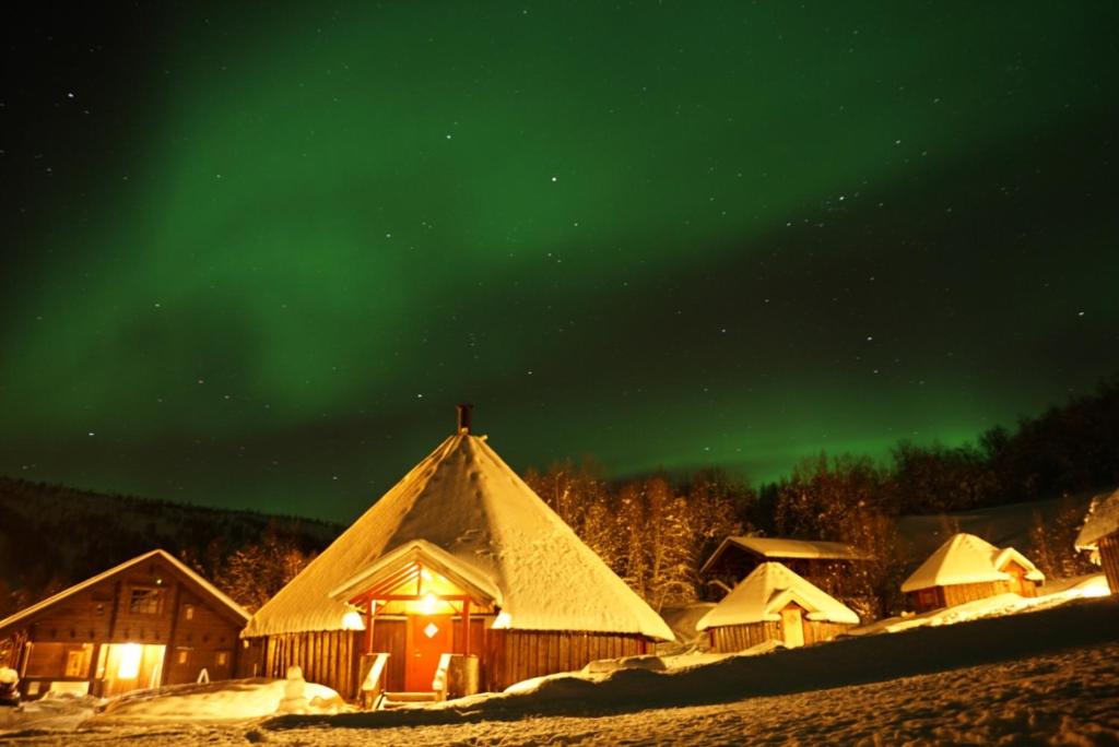 Arctic Cabins 8 - Norja