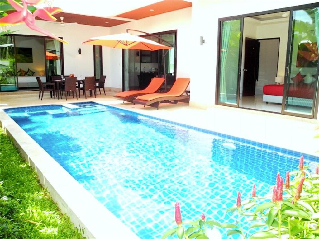 Intira Villa Rawai 2 Bedrooms Villa - Karon Beach