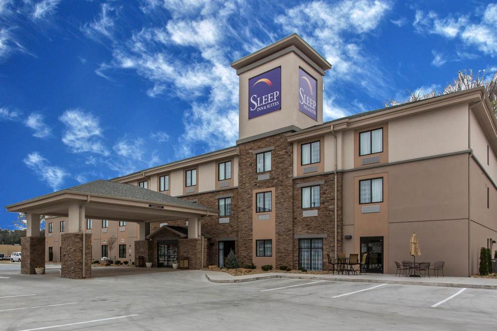 Sleep Inn & Suites Dayton - Dayton, TN