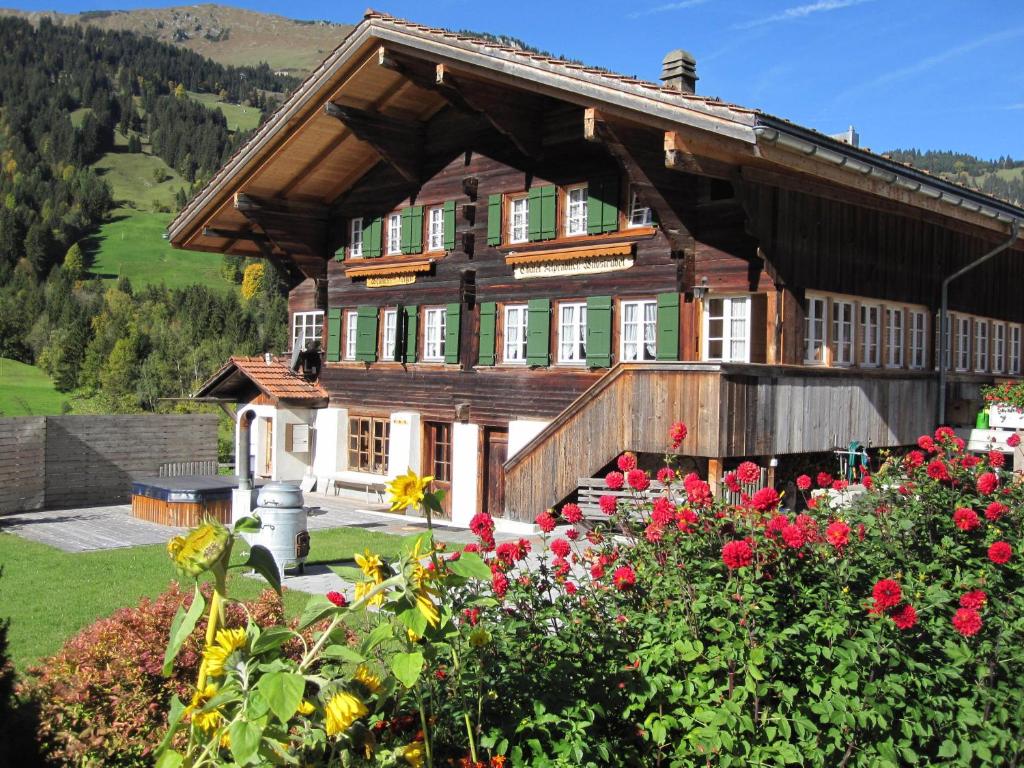Gästehaus Alpenblick Wildstrubel - Saanen