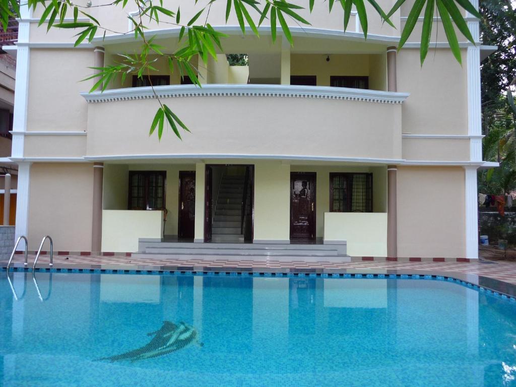 Ganesh Ayurveda Holiday Home Apartment - ティルバナンタプーラム