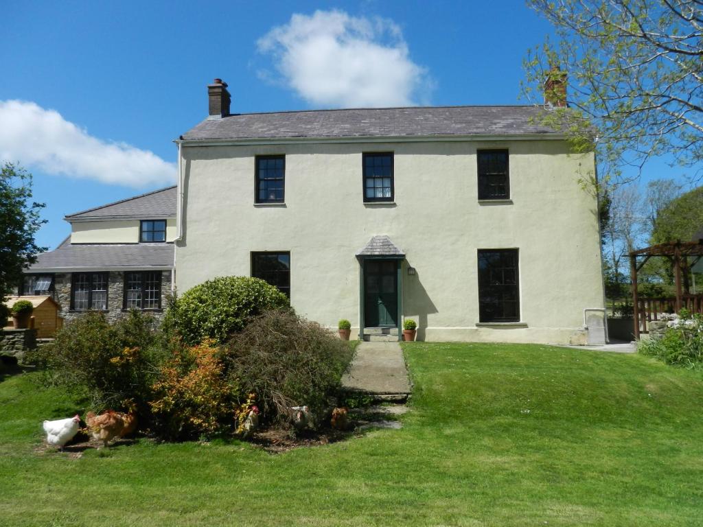 Cilwen Country House Bed And Breakfast - Carmarthen