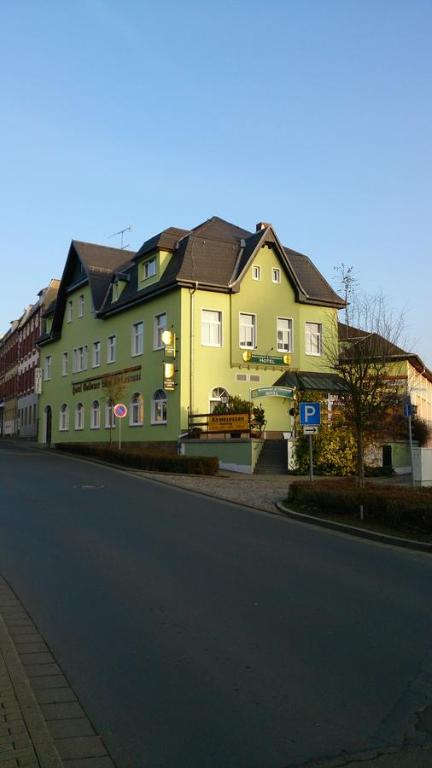 Hotel "Goldener Löwe" - Zeulenroda-Triebes