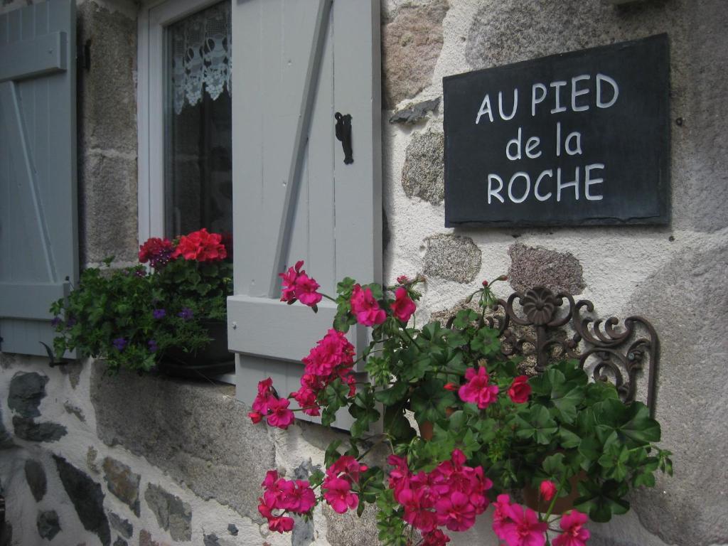 Au Pied De La Roche - Haute-Loire