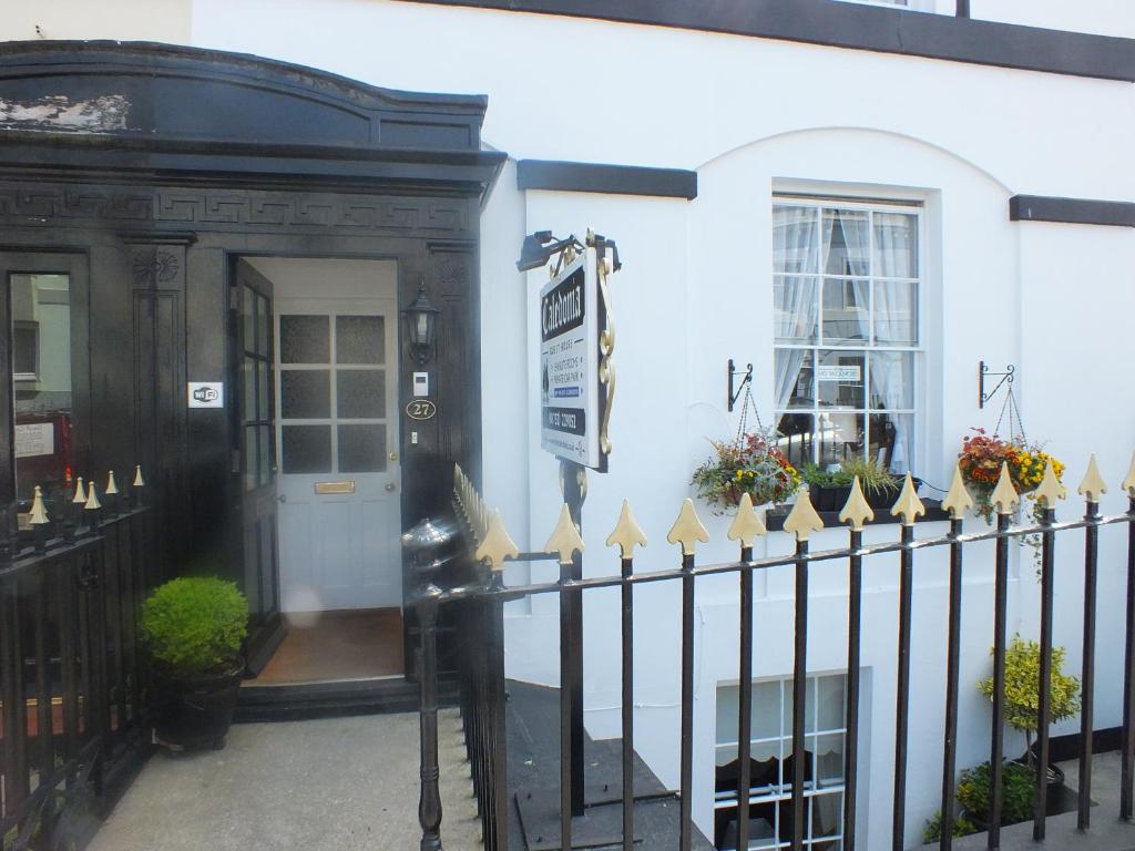 Caledonia Guest House - Cawsand Bay