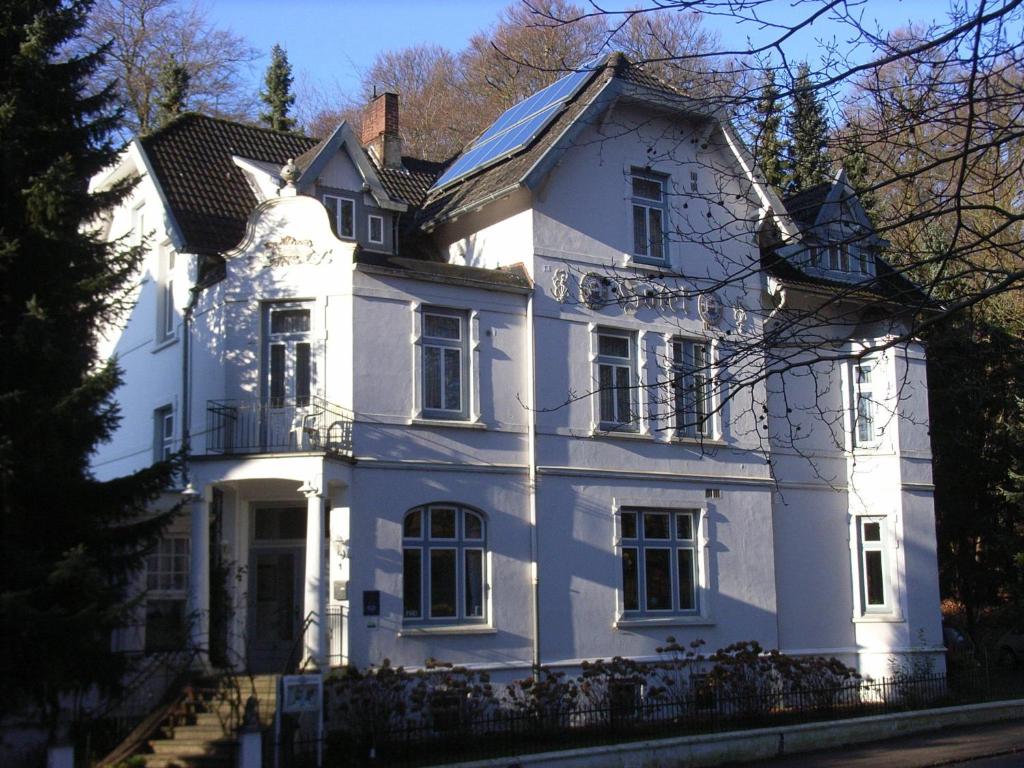 Hotel Villa Im Steinbusch - Szlezwik-Holsztyn