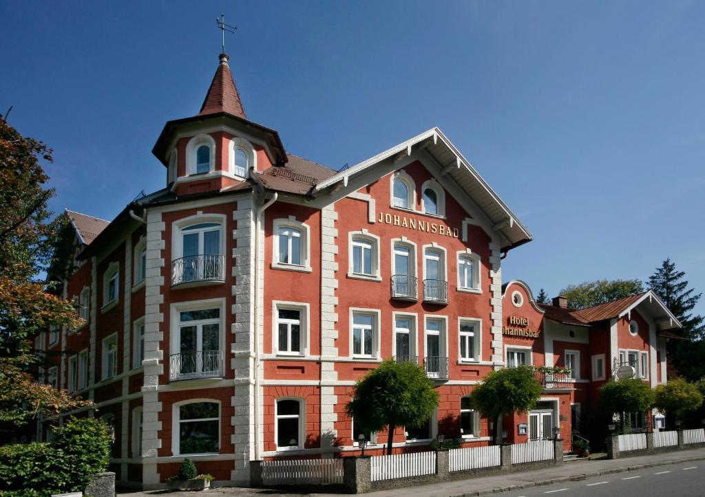 Hotel Johannisbad - Bruckmühl