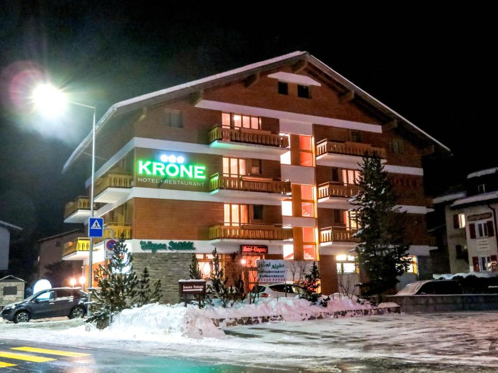 Hotel Krone - Only Bed & Breakfast - Saas-Almagell