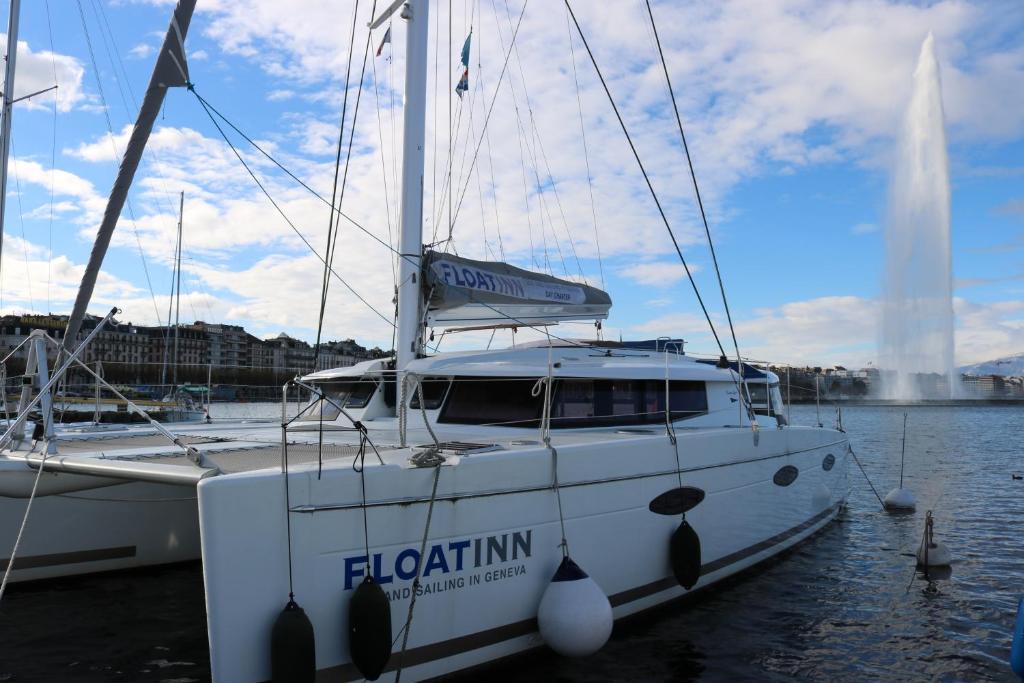 Floatinn Boat-bnb - Veyrier