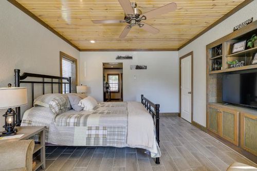 Granby, MO Vacation rentals & Airbnb cozycozy