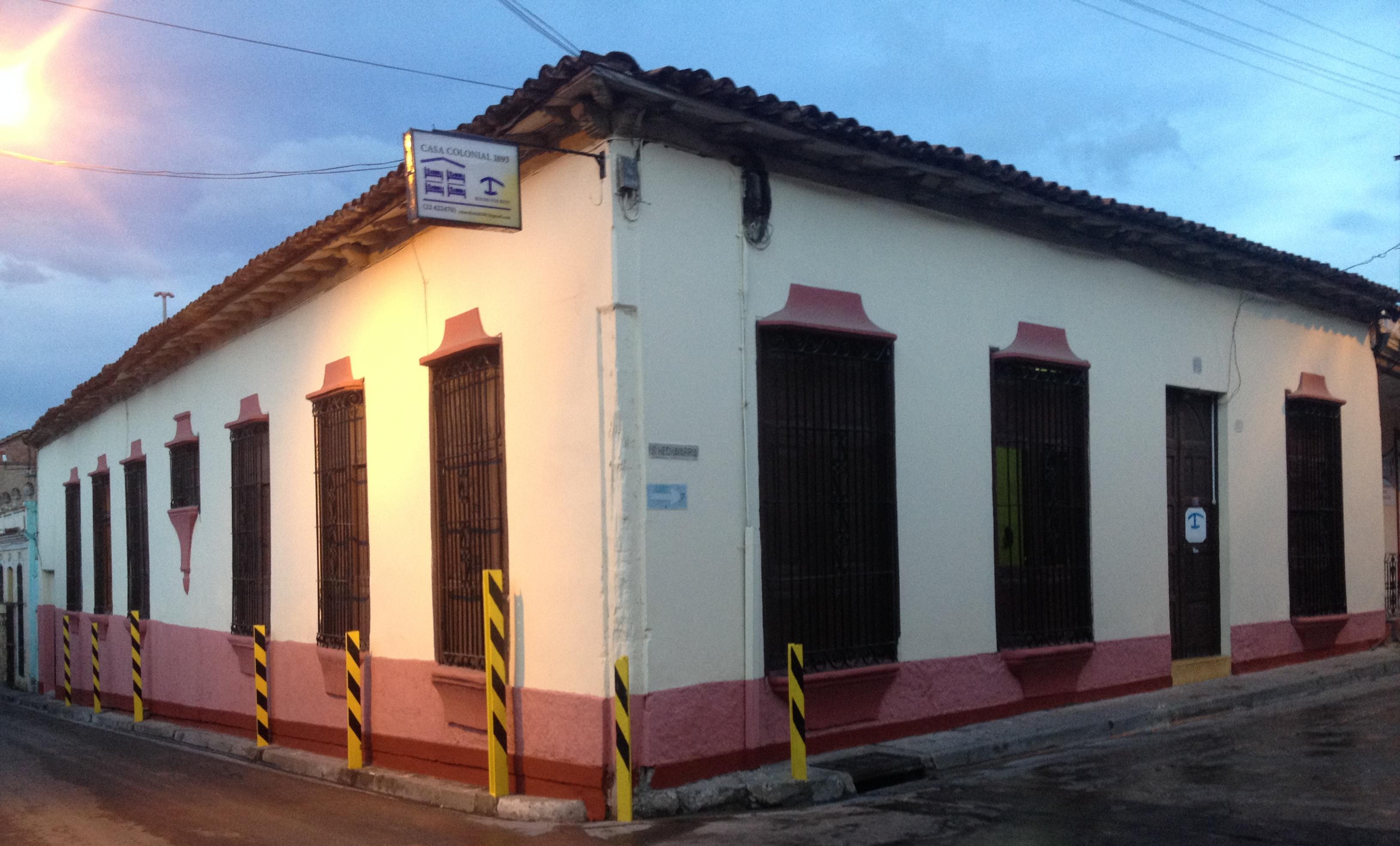 B'casa Colonial 1893 (Whole House, 7 Rooms)' - Cuba