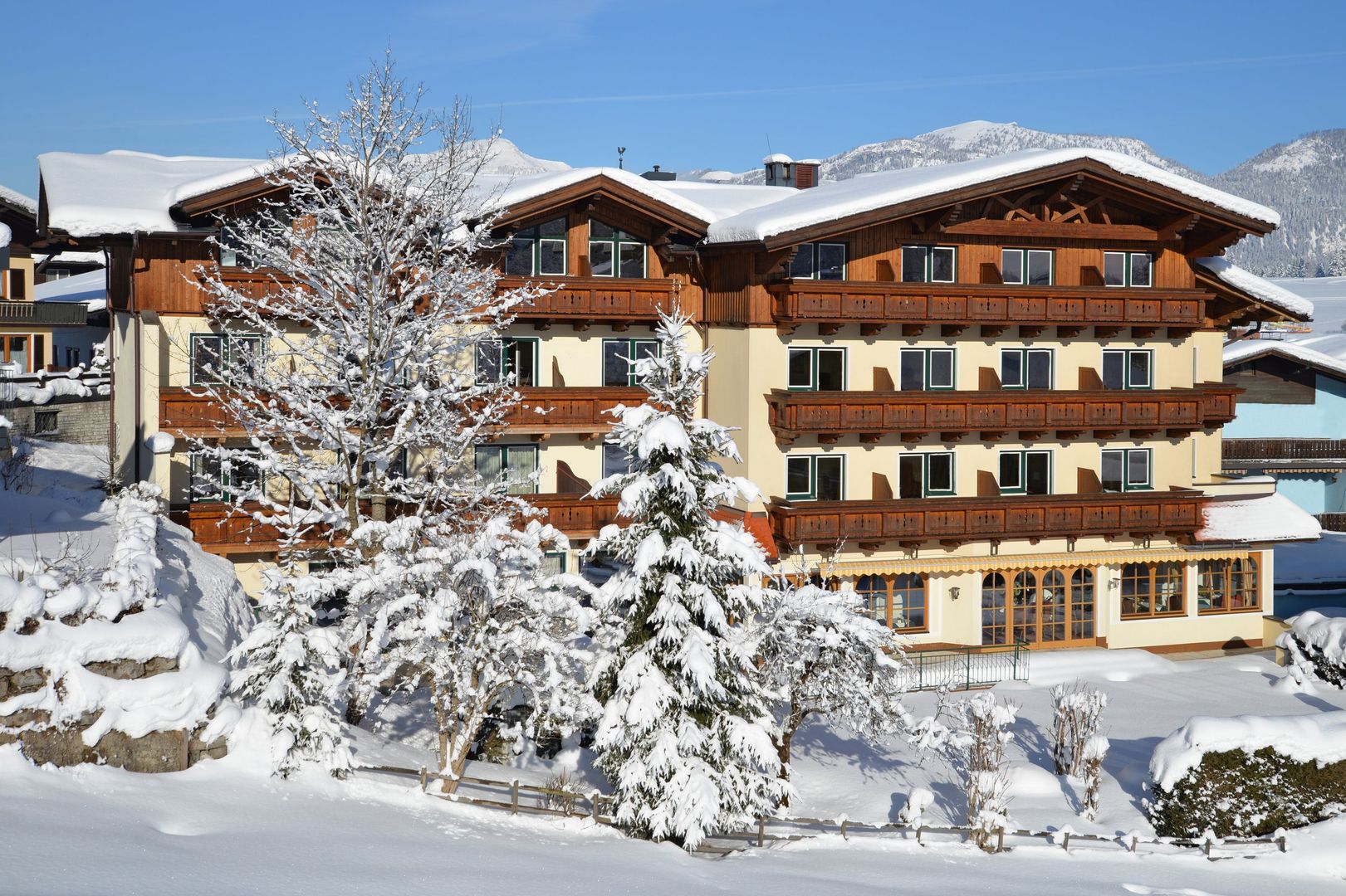 Hotel Gasthof-post - Abtenau