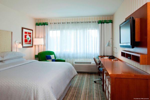 Holiday Inn Express Columbus Airport – Easton - New Albany, OH