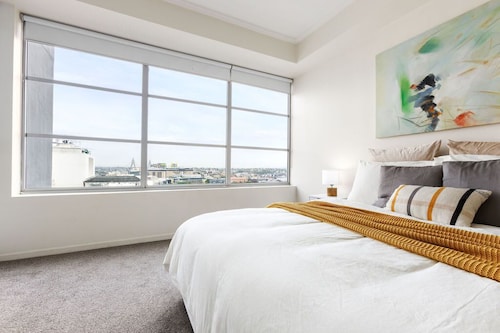 A Comfy 2br Apt Harbour View Free Parking - Taronga Zoo Sydney