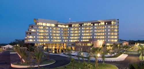Labersa Grand Hotel & Convention Center - West Sumatra