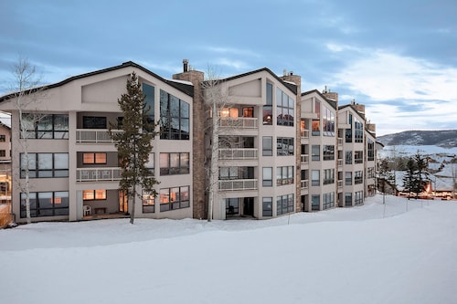 Chateau Chamonix By Mountain Resorts - Steamboat Springs, CO
