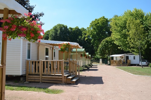 Camping De Decize - Nièvre