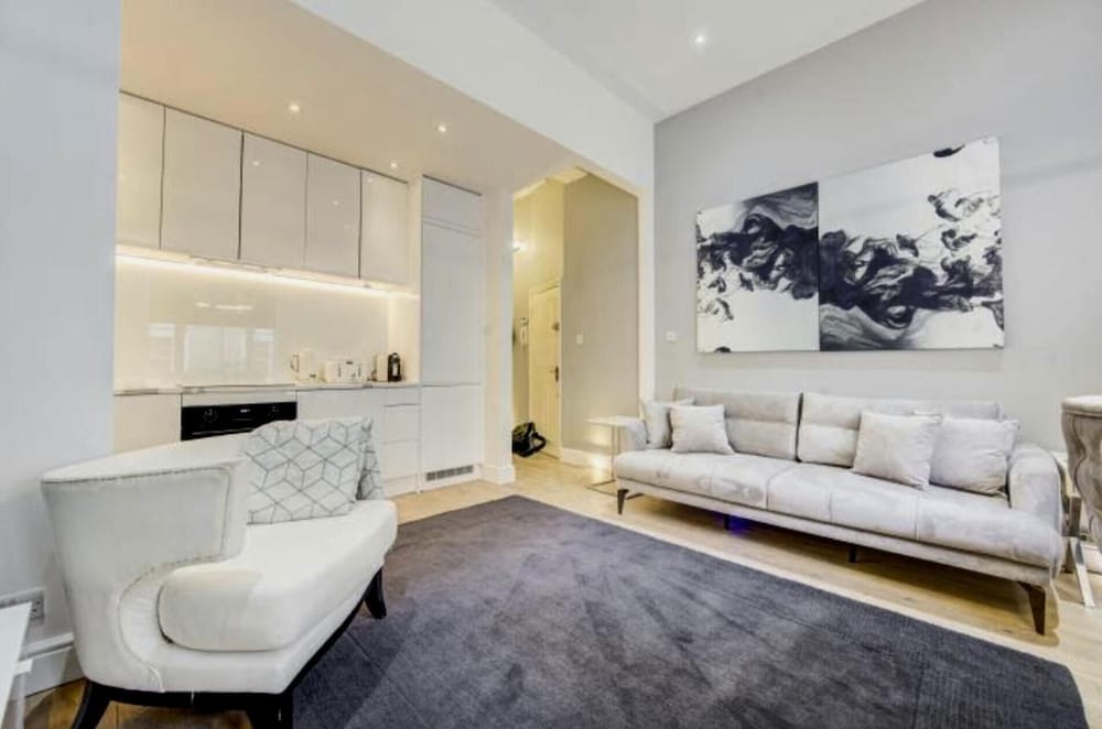 Stylish Apartment In The Heart Of Chelsea - Earls Court