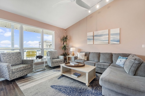 Gulf View Private Home With Heated Pool And Hot Tub! Gratitude Island - Navarre Beach, FL